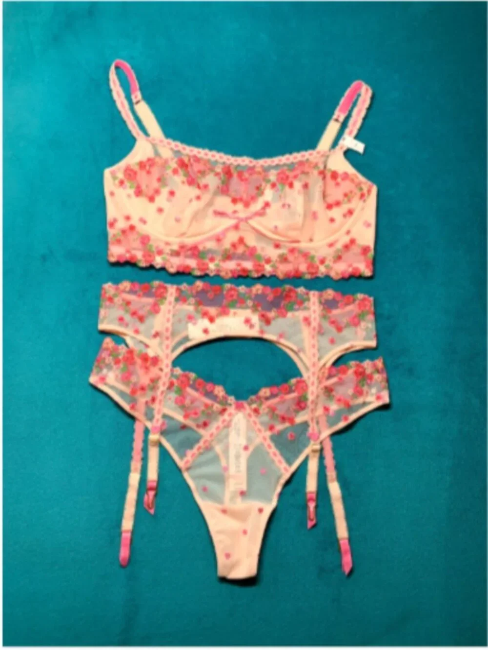 Victorias Secret new tags